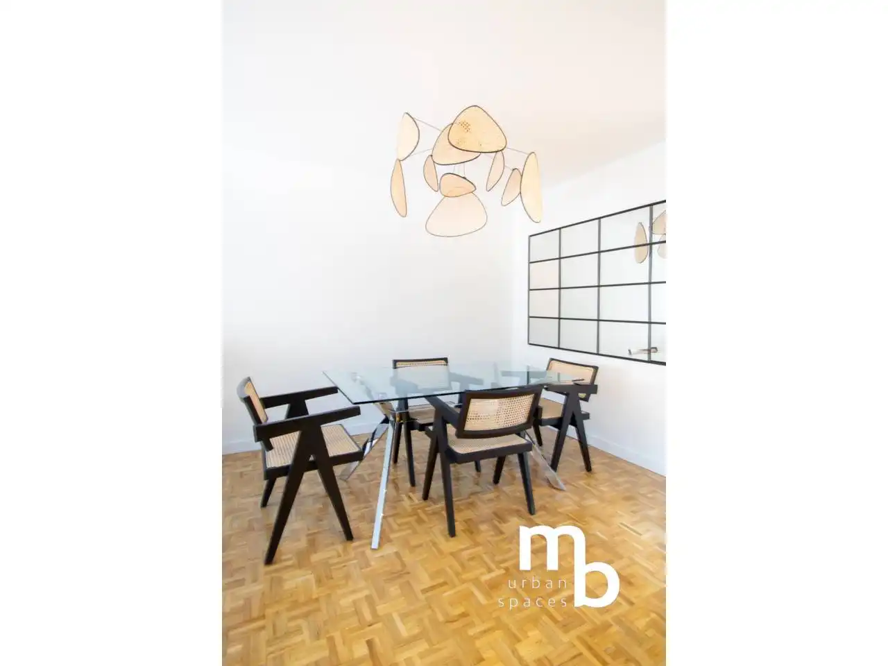 Comedor de Piso de alquiler en Madrid con Aire acondicionado, Calefacción y Parquet