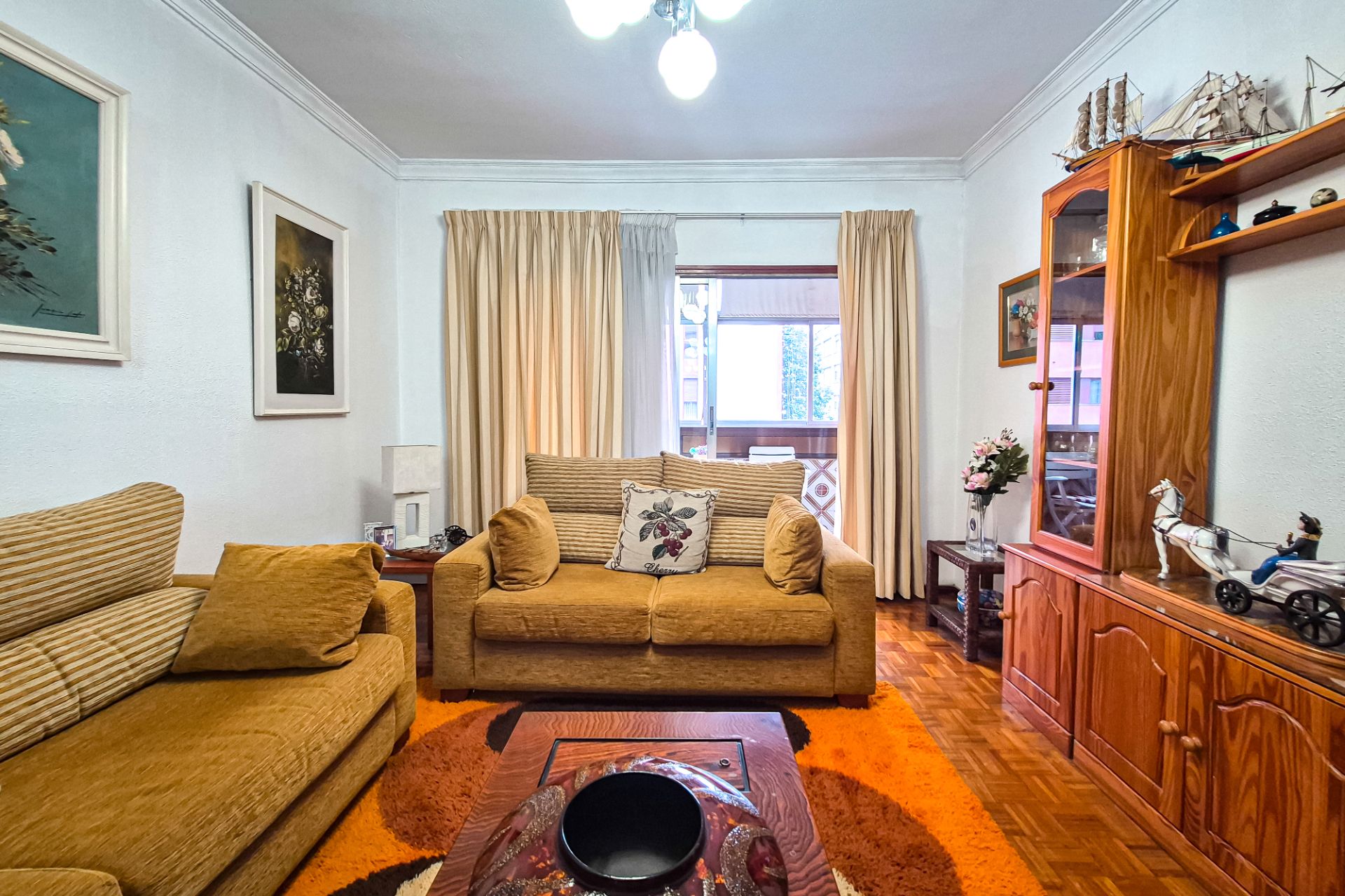 Living room of Flat for sale in Las Palmas de Gran Canaria  with Terrace, Storage room and Furnished
