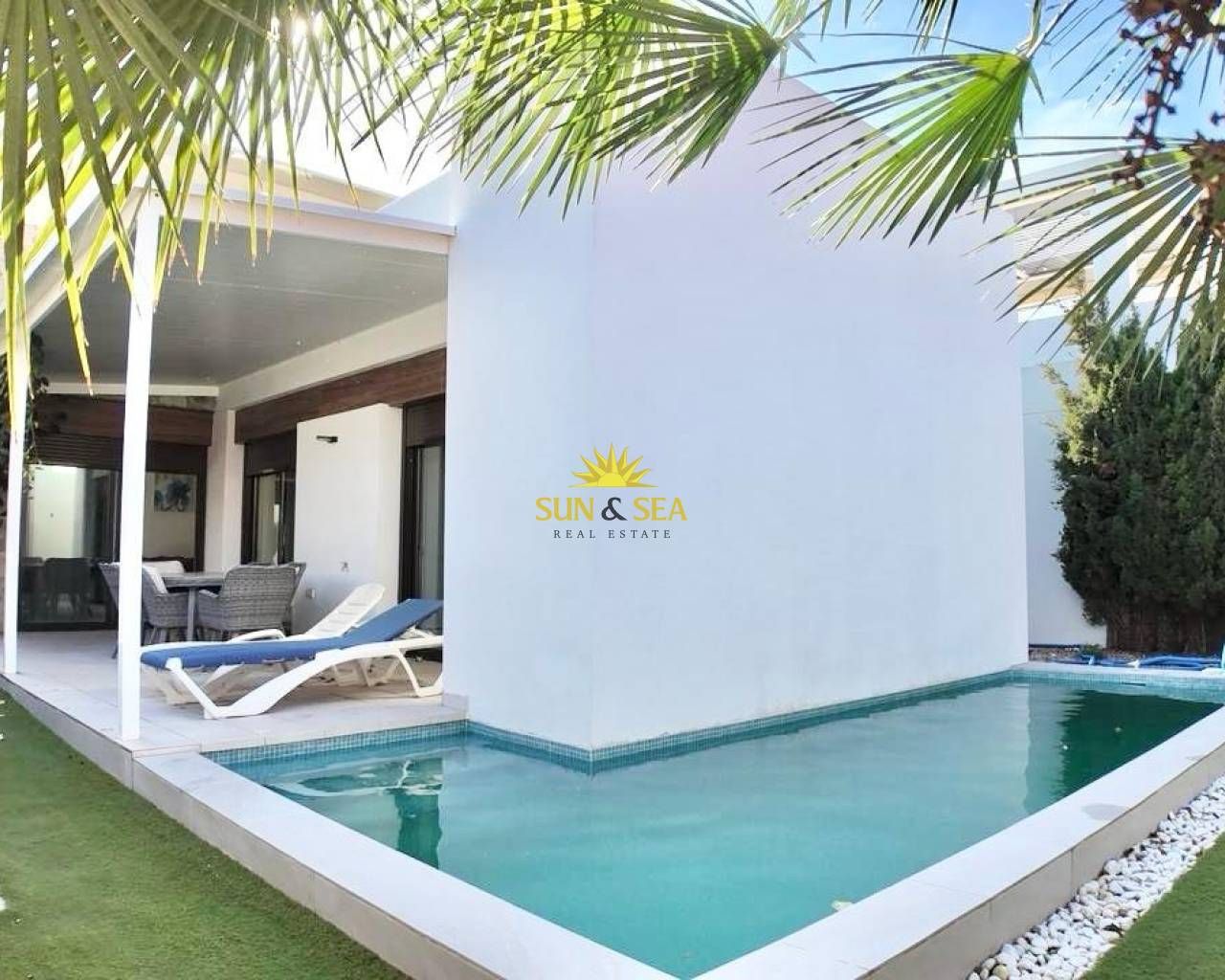 Casa o chalet de alquiler en Lomas de Cabo Roig - Los Dolses