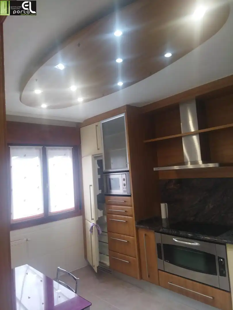 Cocina de Casa o chalet en venta en San Martín de Unx con Aire acondicionado, Piscina y Amueblado