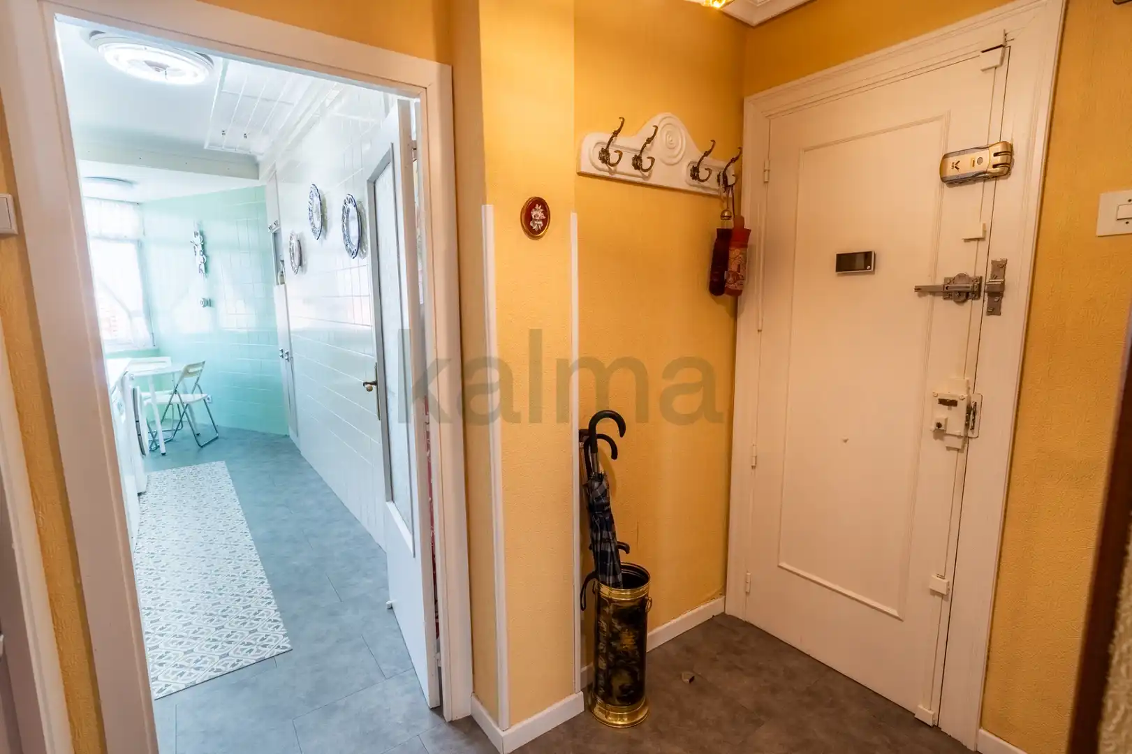 Flat for sale in Calle de Álava, Pumarín