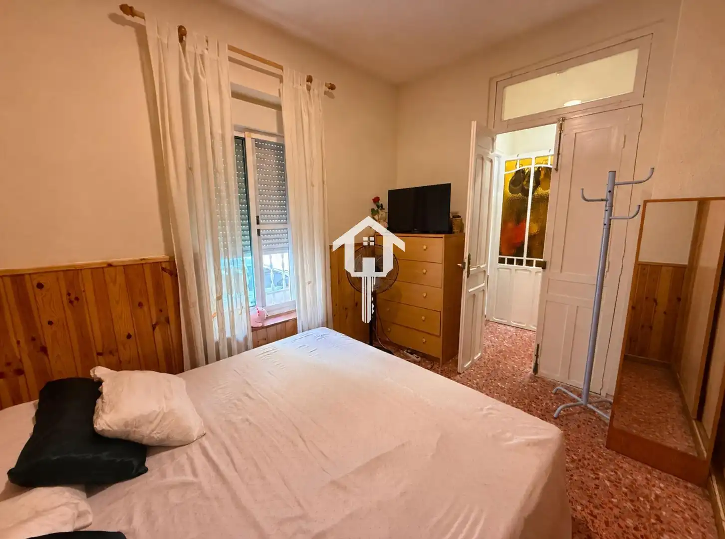 Habitación de Casa adosada en venta en Alicante / Alacant