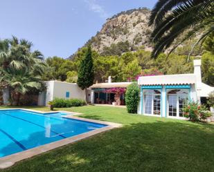 Jardí de Casa o xalet en venda en Sant Josep de sa Talaia amb Piscina