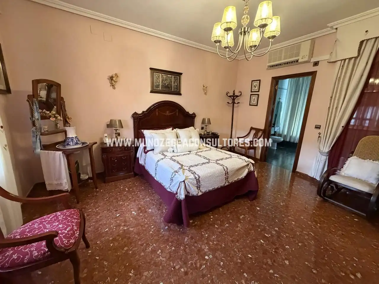 House with pool for sale in Calle Don Juan de Borbón, imagen 20