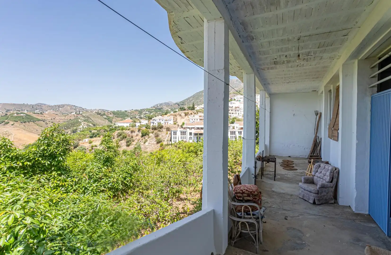 Vista exterior de Casa o xalet en venda en Frigiliana amb Aire condicionat, Calefacció i Jardí privat