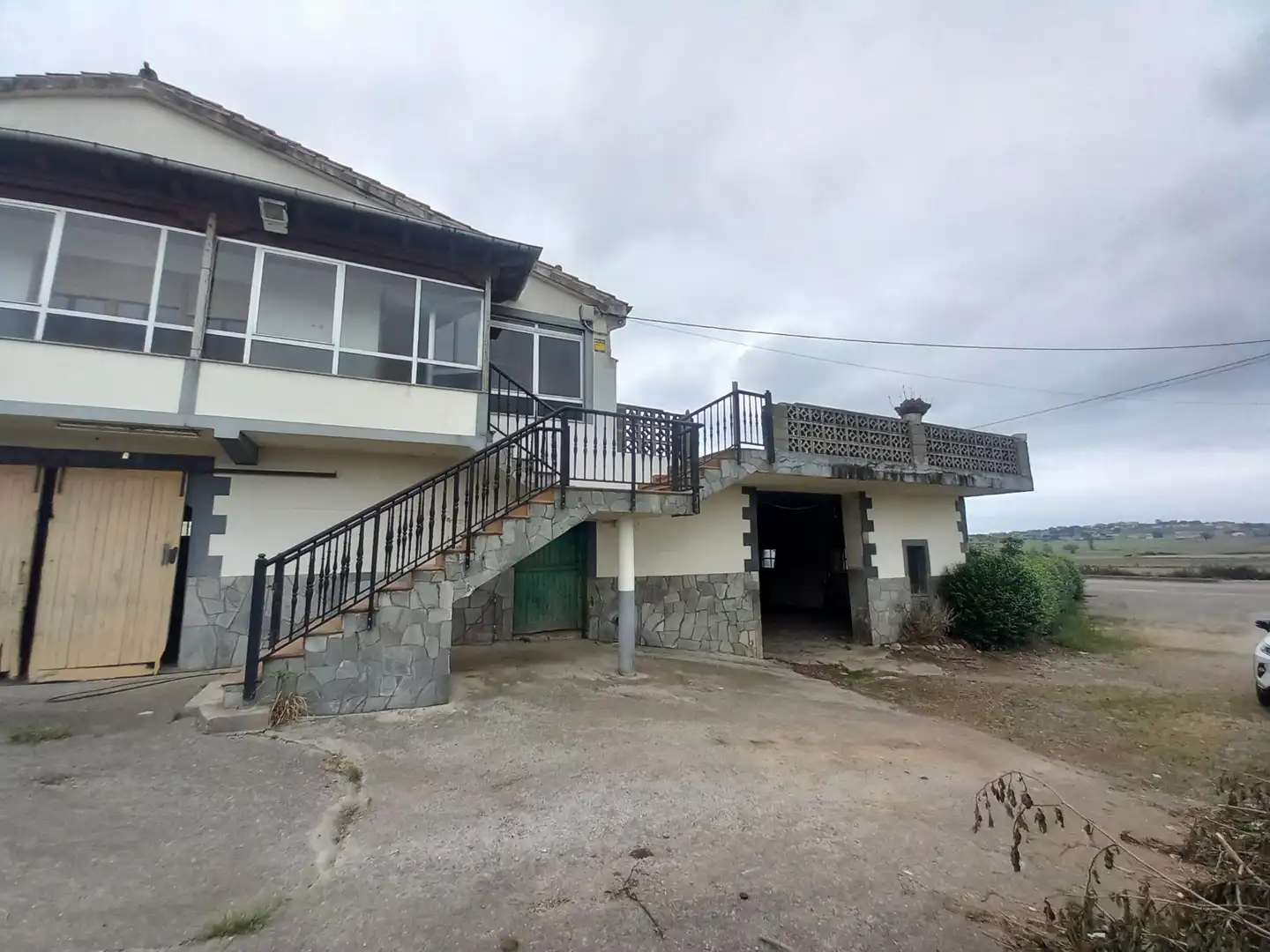 Vista exterior de Finca rústica en venda en Ribamontán al Mar amb Calefacció, Jardí privat i Terrassa