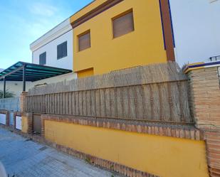 Vista exterior de Casa o xalet en venda en Chipiona amb Terrassa