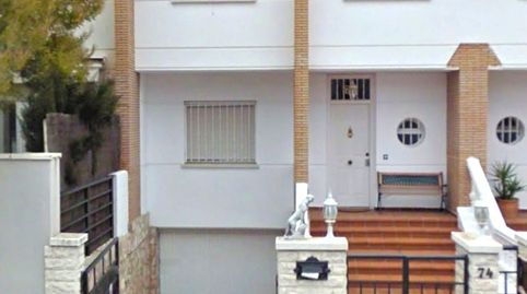 Foto 3 de Casa adosada en venta en Calle Lentisco, Los Rosales, Ciudad Real Capital
