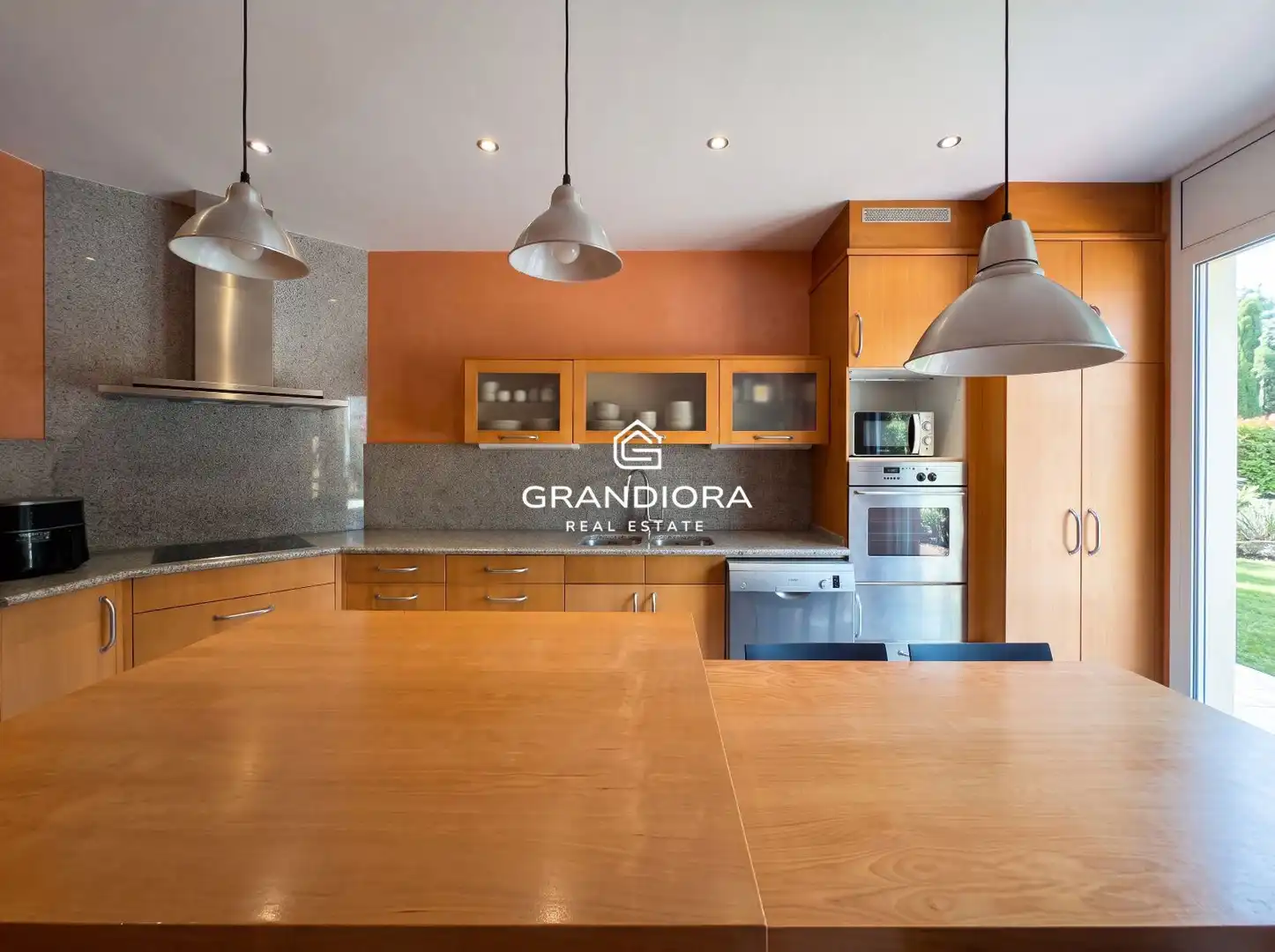 Cocina de Casa o chalet en venta en Manresa con Aire acondicionado, Calefacción y Terraza
