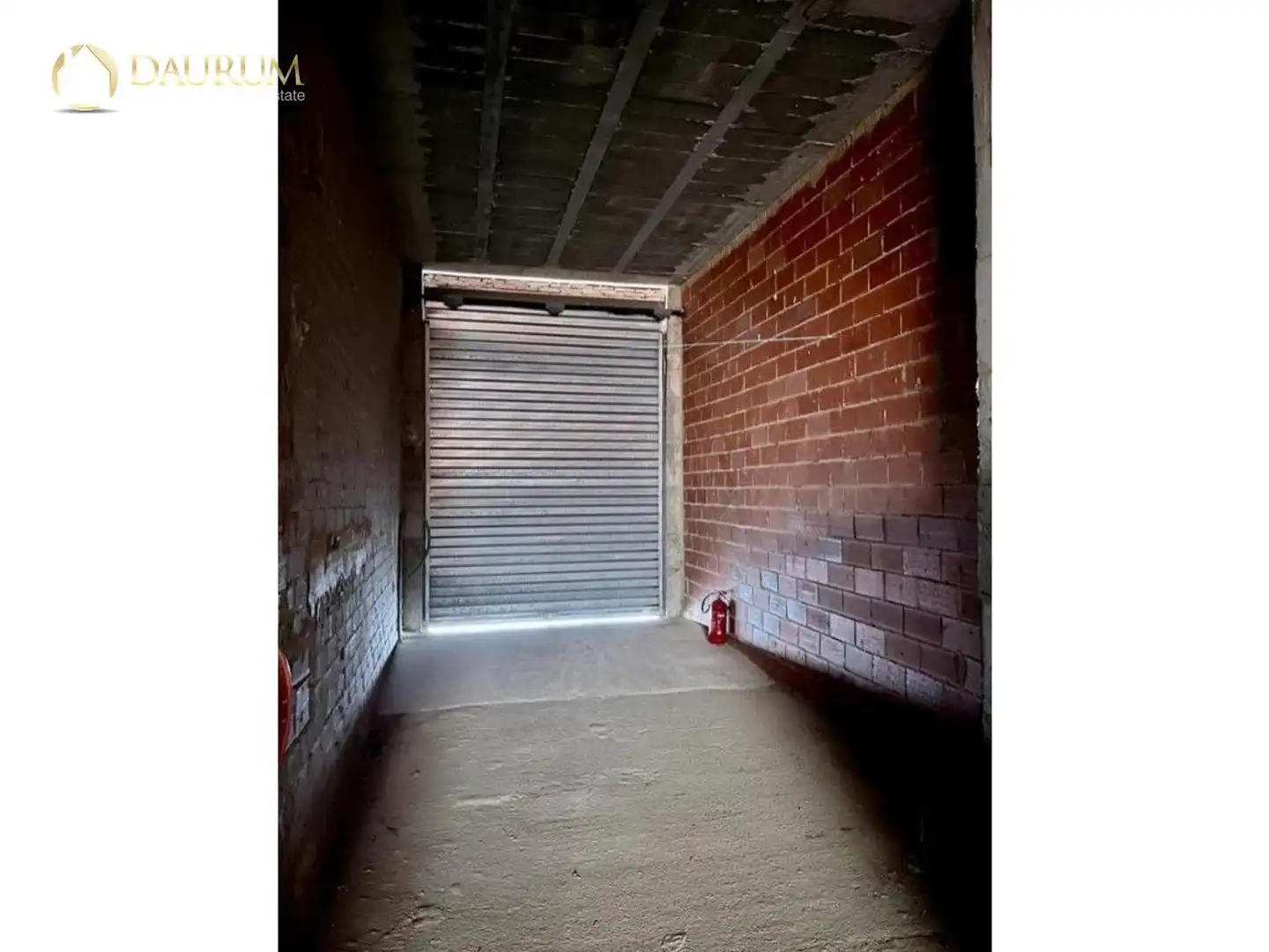 Parking de Nave industrial en venta en Torrent