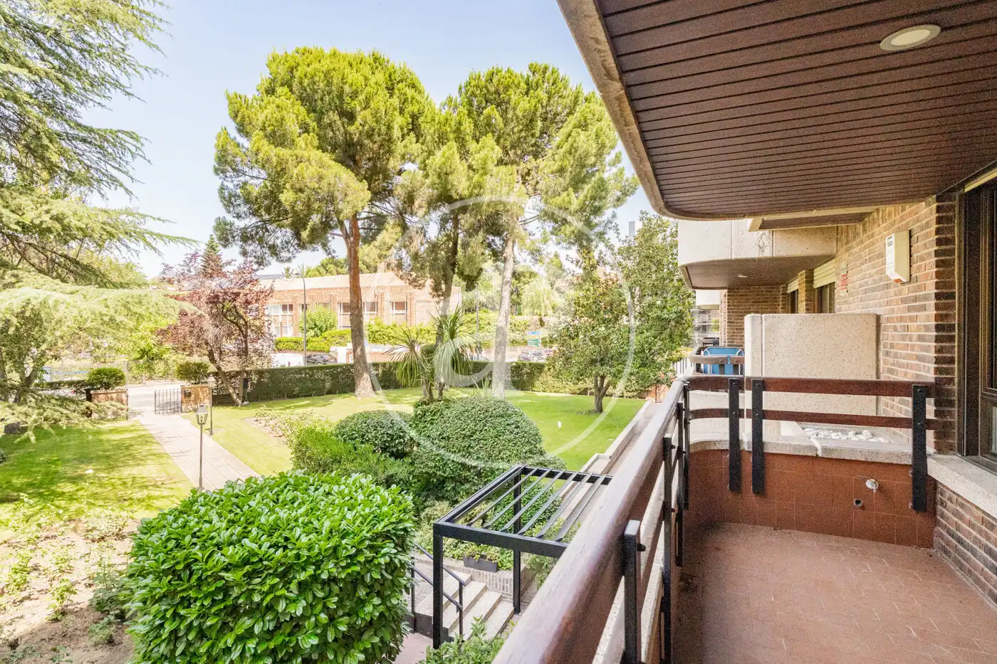 Jardí de Pis en venda en Madrid amb Aire condicionat, Calefacció i Jardí privat