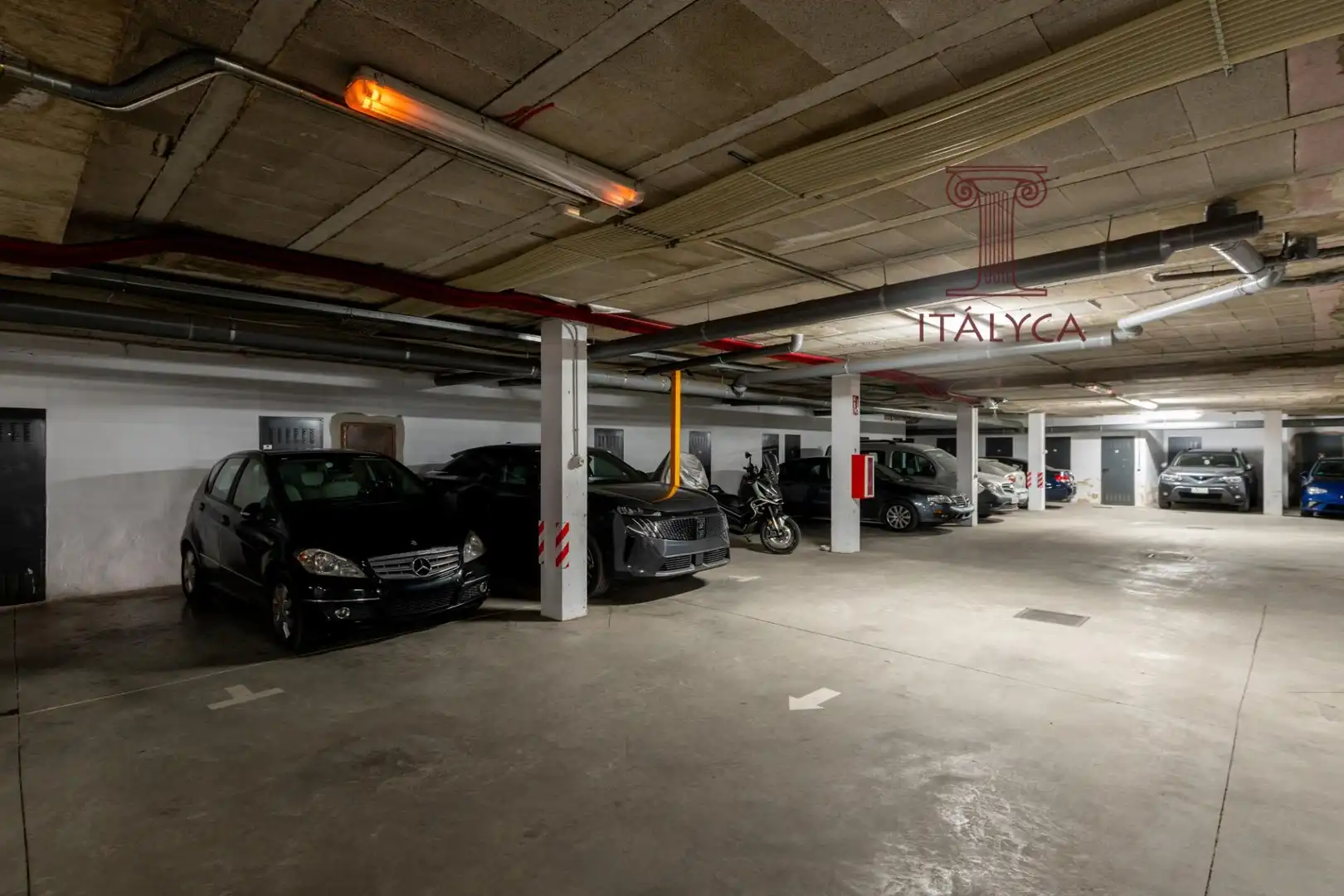 Parking de Casa o chalet en venta en Aznalcázar con Aire acondicionado y Balcón