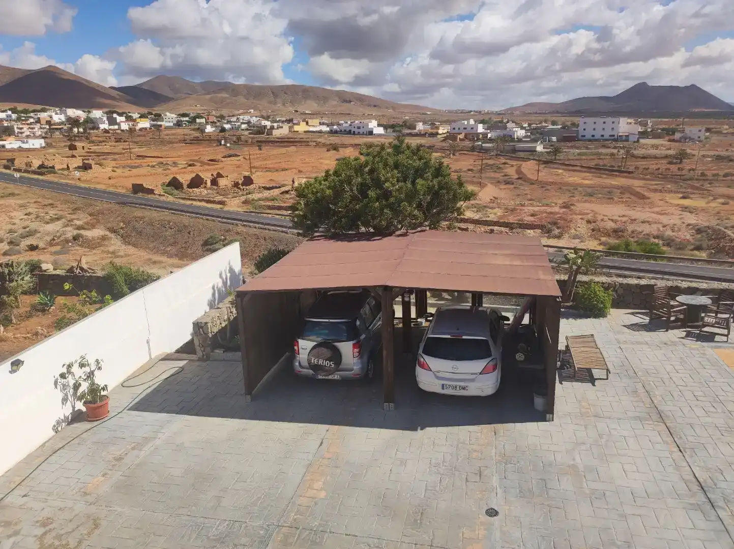 Aparcament de Casa o xalet en venda en Tuineje amb Aire condicionat, Jardí privat i Piscina