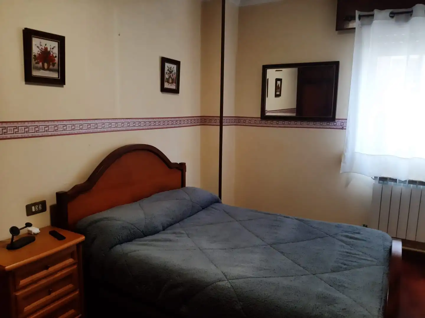 Schlafzimmer von Wohnung zum Verkauf in Ferrol mit Möbliert