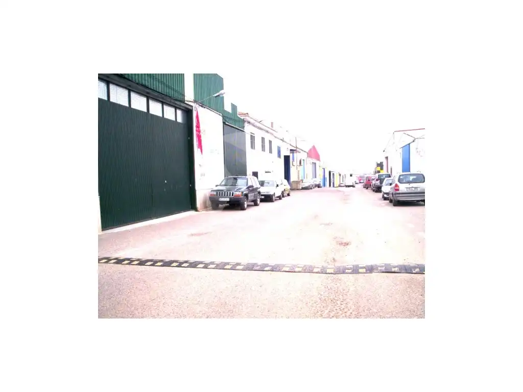 Außenansicht von Fabrik Grundstücke zum Verkauf in Cáceres Capital