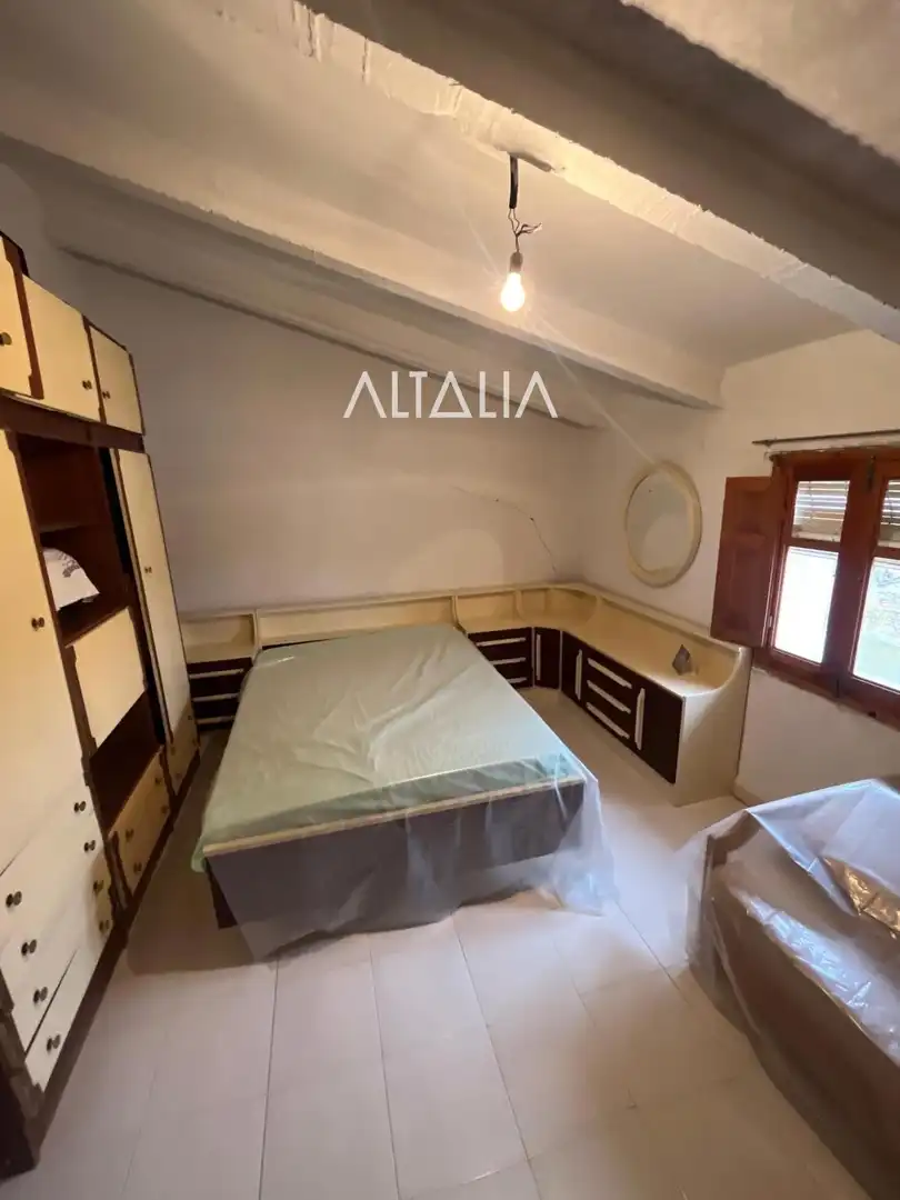 Bedroom of Houses for sale in Torrubia del Castillo