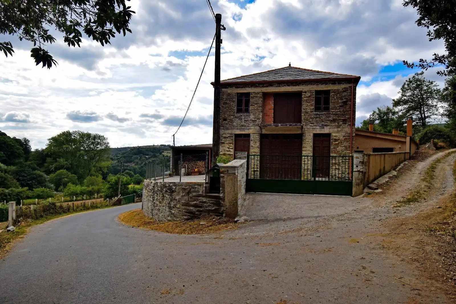Exterior view of Houses for sale in O Incio 