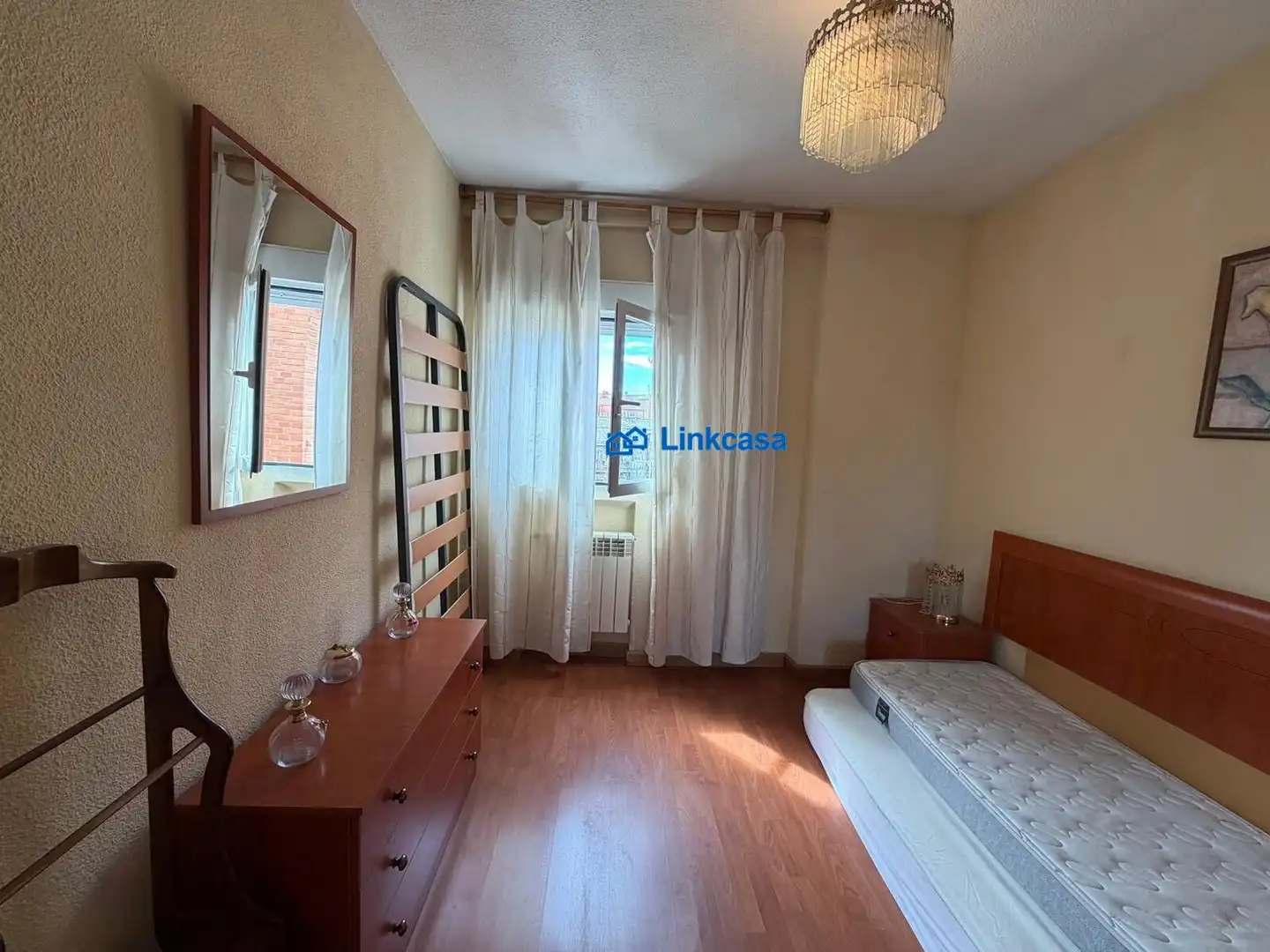Bedroom of Flat for sale in Madrid  with Heating, Private garden and Terrace