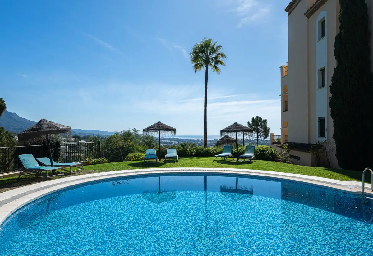 Piso con terraza en venta en Urbanizacion el Herrojo 2, imagen 32