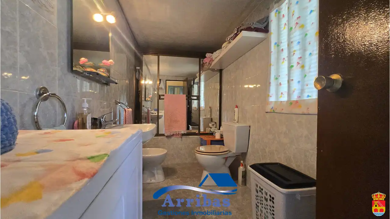 Baño de Casa o chalet en venta en Escalona con Calefacción, Jardín privado y Terraza
