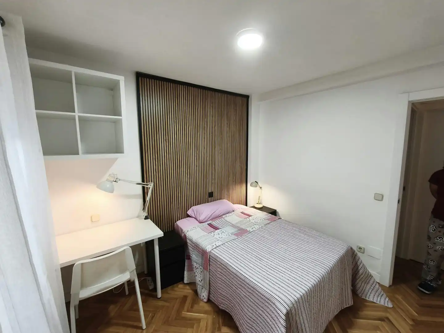 Bedroom of Flat for share in Alcobendas  with Heating, Furnished and Washing machine