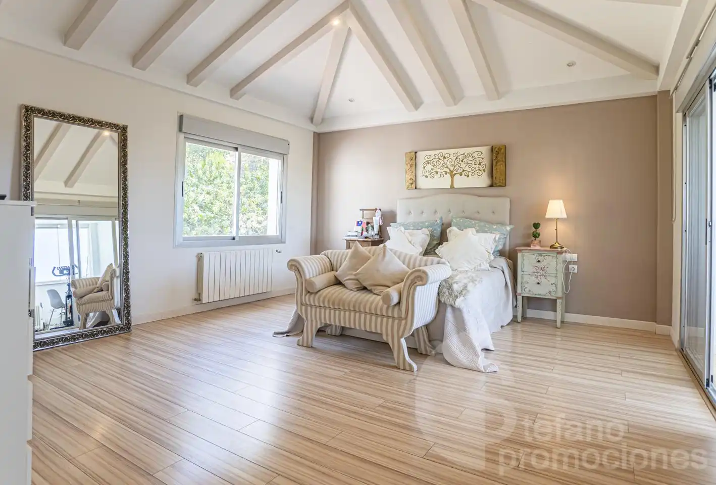 Habitación de Casa o chalet de alquiler en Málaga con Aire acondicionado, Calefacción y Jardín privado