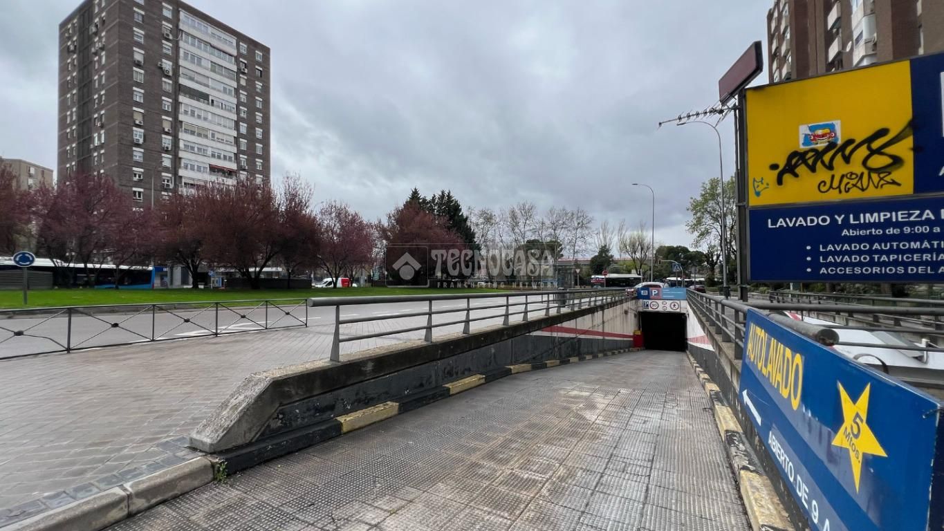 Parking of Garage for sale in  Madrid Capital
