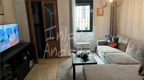 Foto 5 de Casa adosada en venta en Castillo de Locubín, Jaén