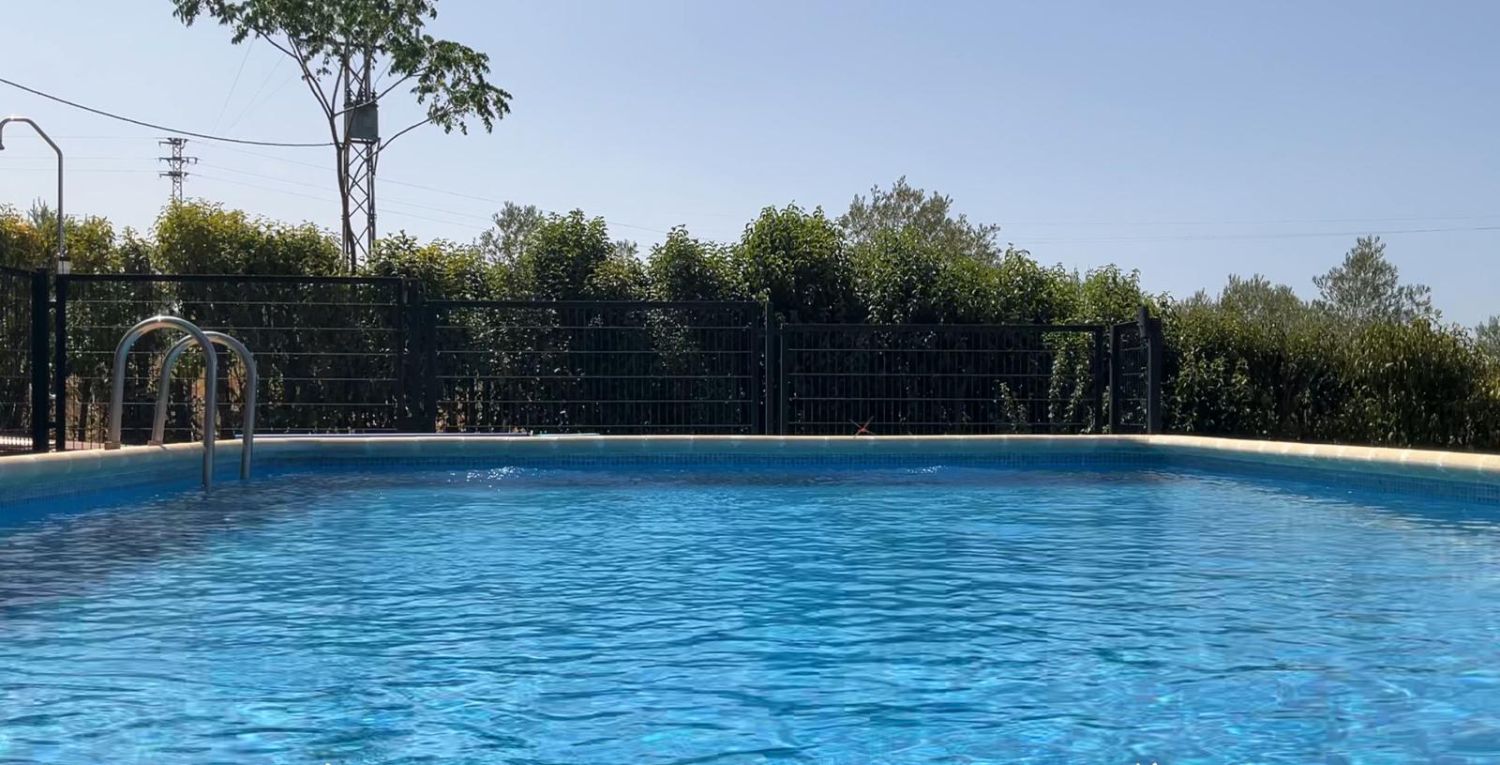 Swimming pool of Country house for sale in Villafranca de los Barros  with Air Conditioner, Terrace and Storage room