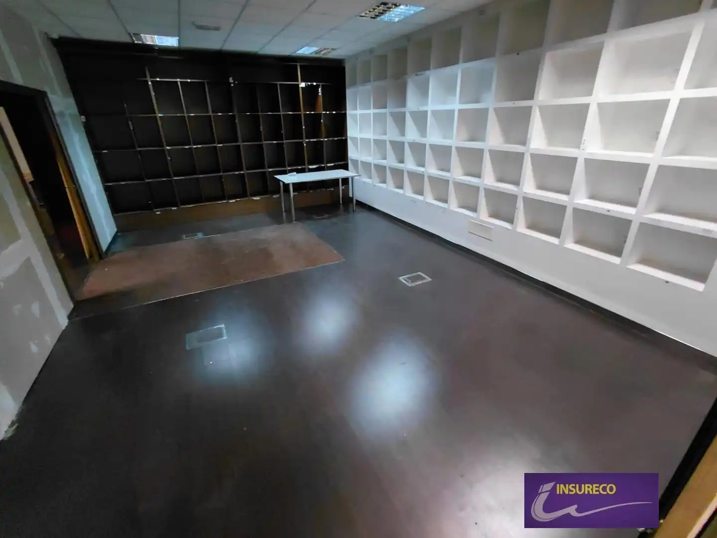 Local comercial en venda a Santa Ana