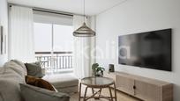 Living room of Flat for sale in  Sevilla Capital  with Air Conditioner and Terrace