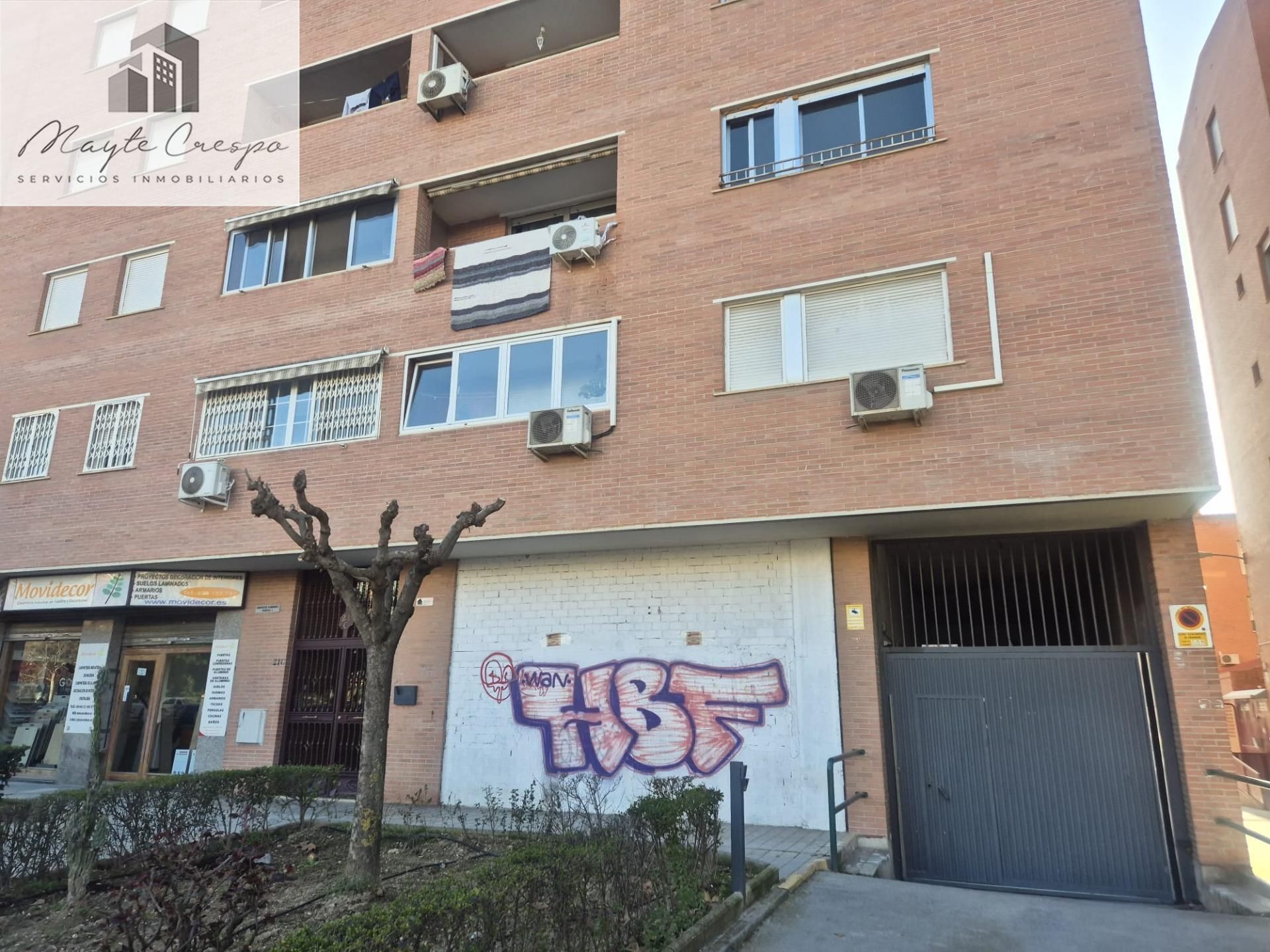 Vista exterior de Garaje en venta en  Granada Capital