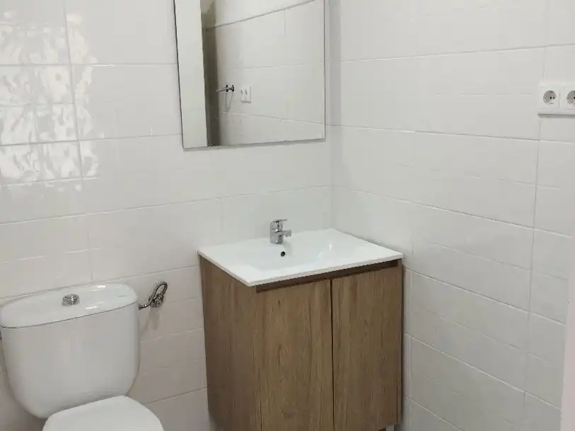 Bany de Local de lloguer en Cehegín amb Moblat i Internet