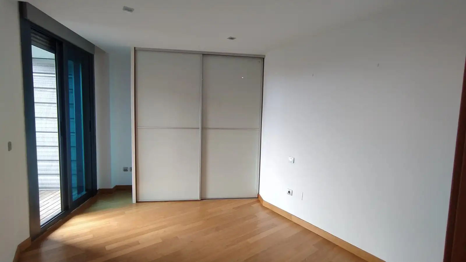 Habitación de Apartamento en venta en Santander con Calefacción, Jardín privado y Terraza