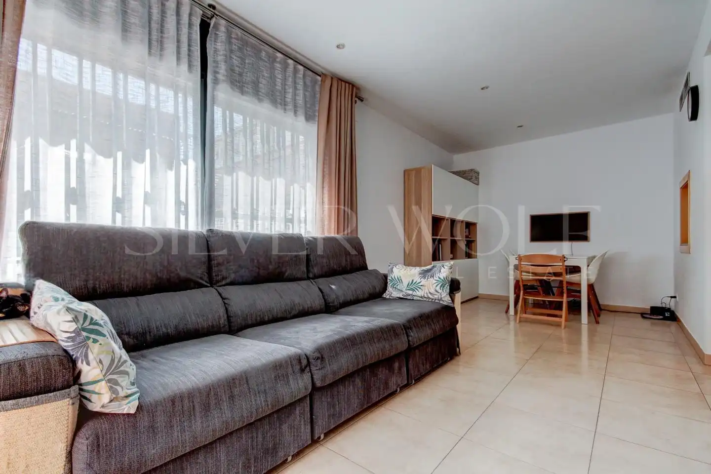 Sala d'estar de Planta baixa en venda en Castelldefels amb Aire condicionat, Terrassa i Traster