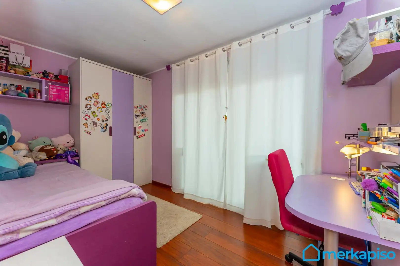 Habitación de Casa adosada en venta en Viladecans con Aire acondicionado, Terraza y Balcón