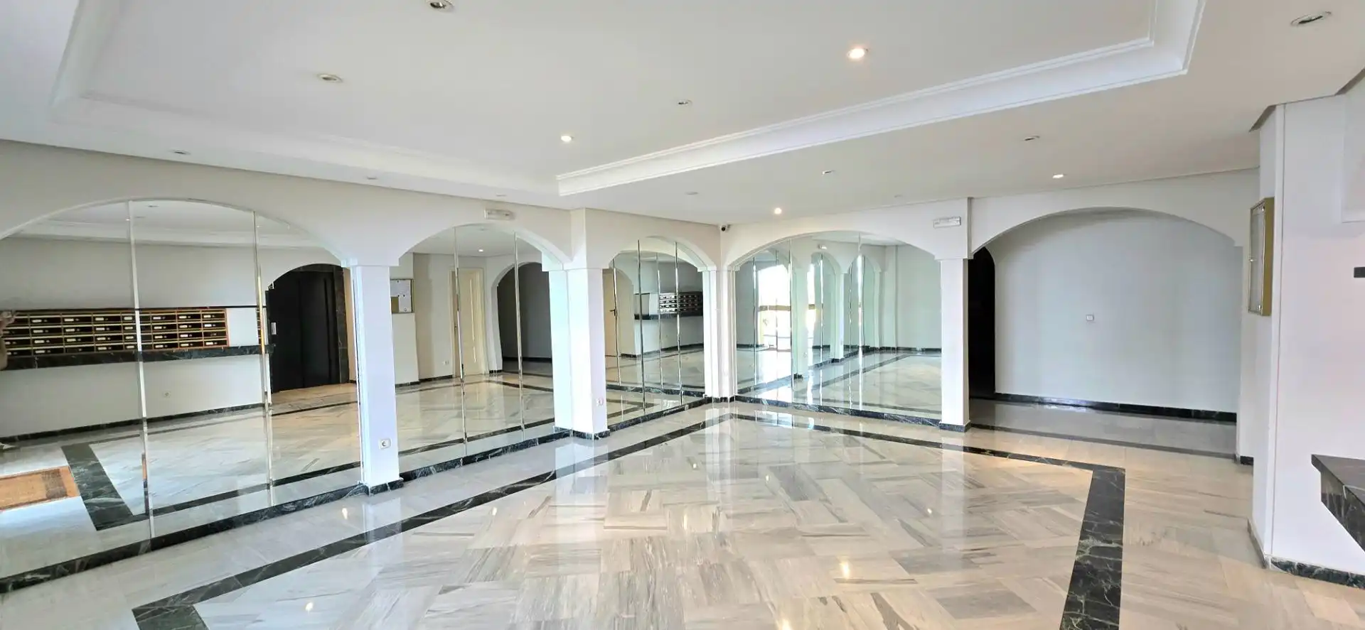 Apartment with pool for sale in Urbanizacion CONDE RUDI-UR LA CARIDAD, imagen 35