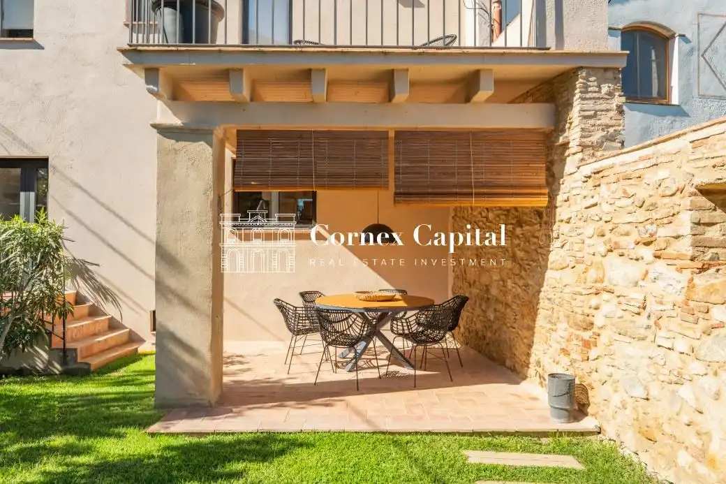 Terraza de Casa o chalet en venta en La Bisbal d'Empordà con Aire acondicionado, Calefacción y Jardín privado