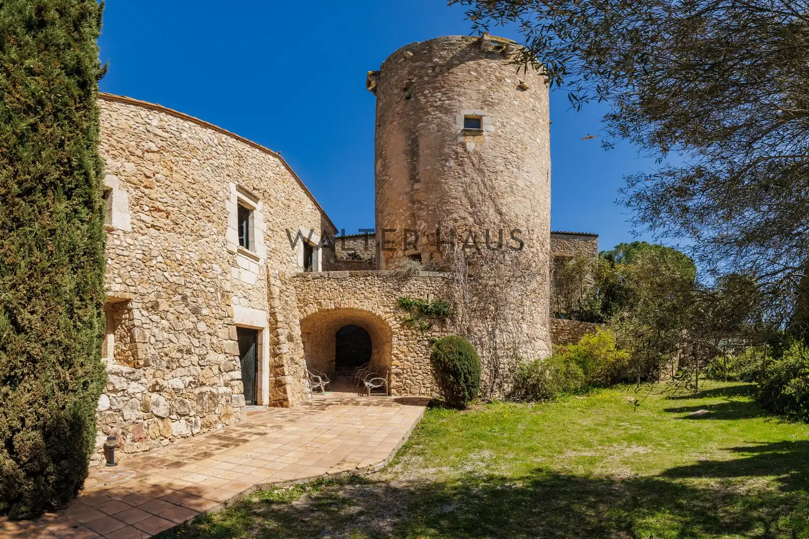 Exterior view of Country homes for sale in L'Escala  with Heating, Private garden and Terrace