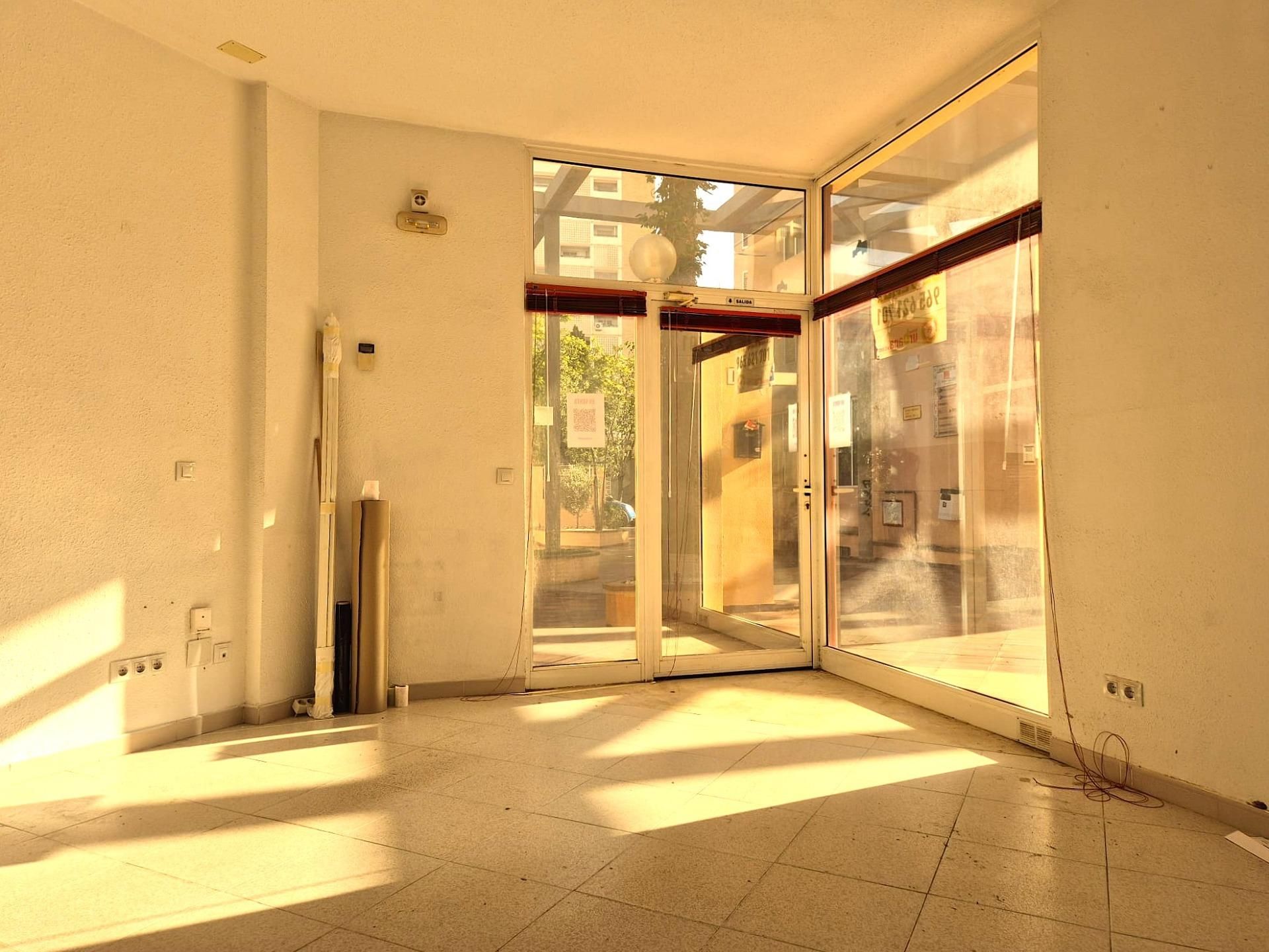 Local en venta en Alicante / Alacant