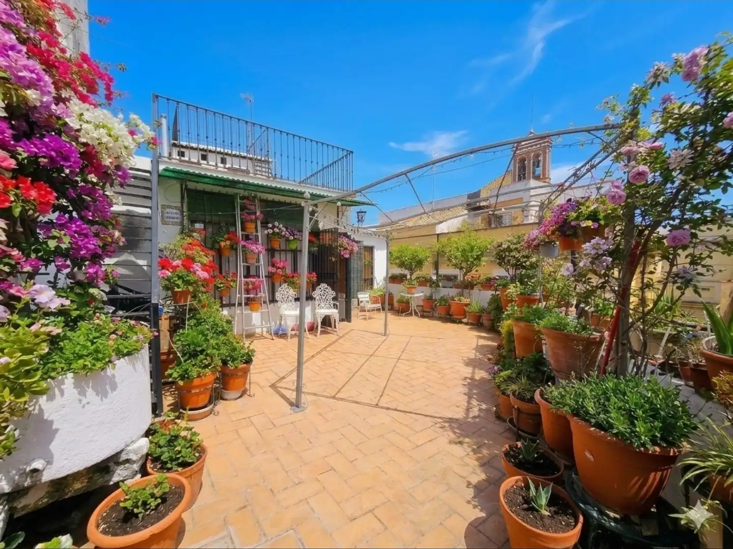 Terraza de Casa o chalet en venta en Sevilla con Aire acondicionado, Calefacción y Terraza