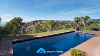 Piscina de Casa o xalet en venda en L'Ametlla del Vallès amb Aire condicionat, Calefacció i Jardí privat