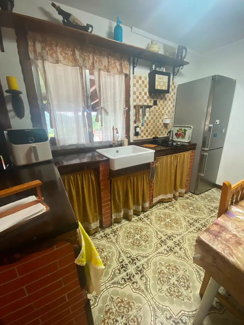 Cocina de Finca rústica en venta en San Martín del Rey Aurelio con Jardín privado, Terraza y Trastero