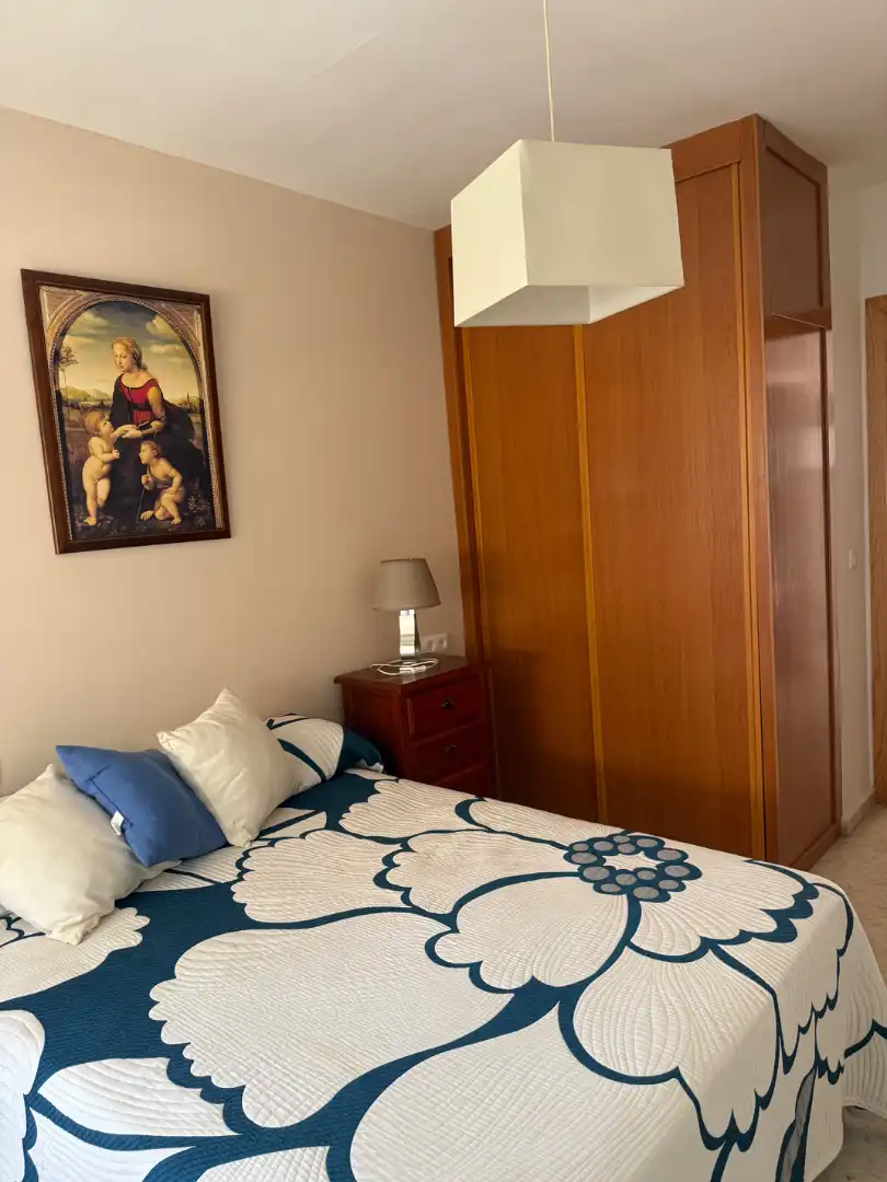 Habitación de Apartamento en venta en Badajoz con Aire acondicionado, Lavadora y Microondas
