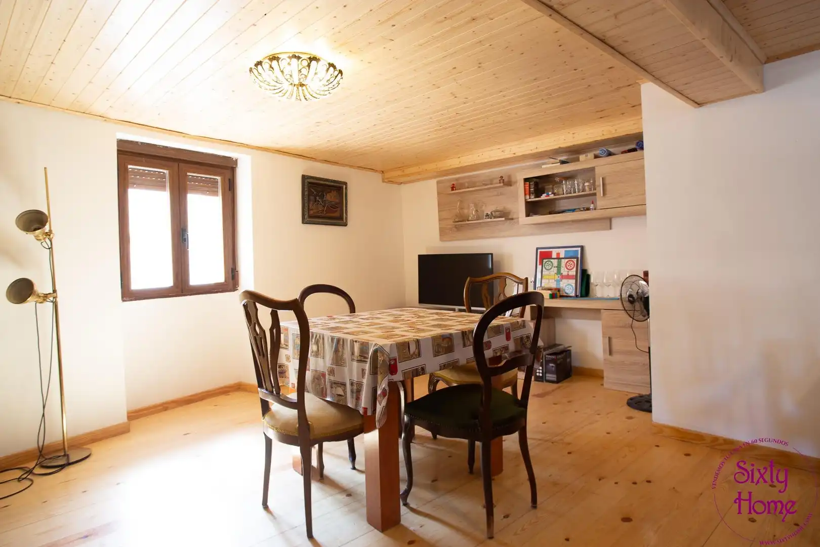 Dining room of Houses for sale in Jaca  with Parquet flooring and Balcony