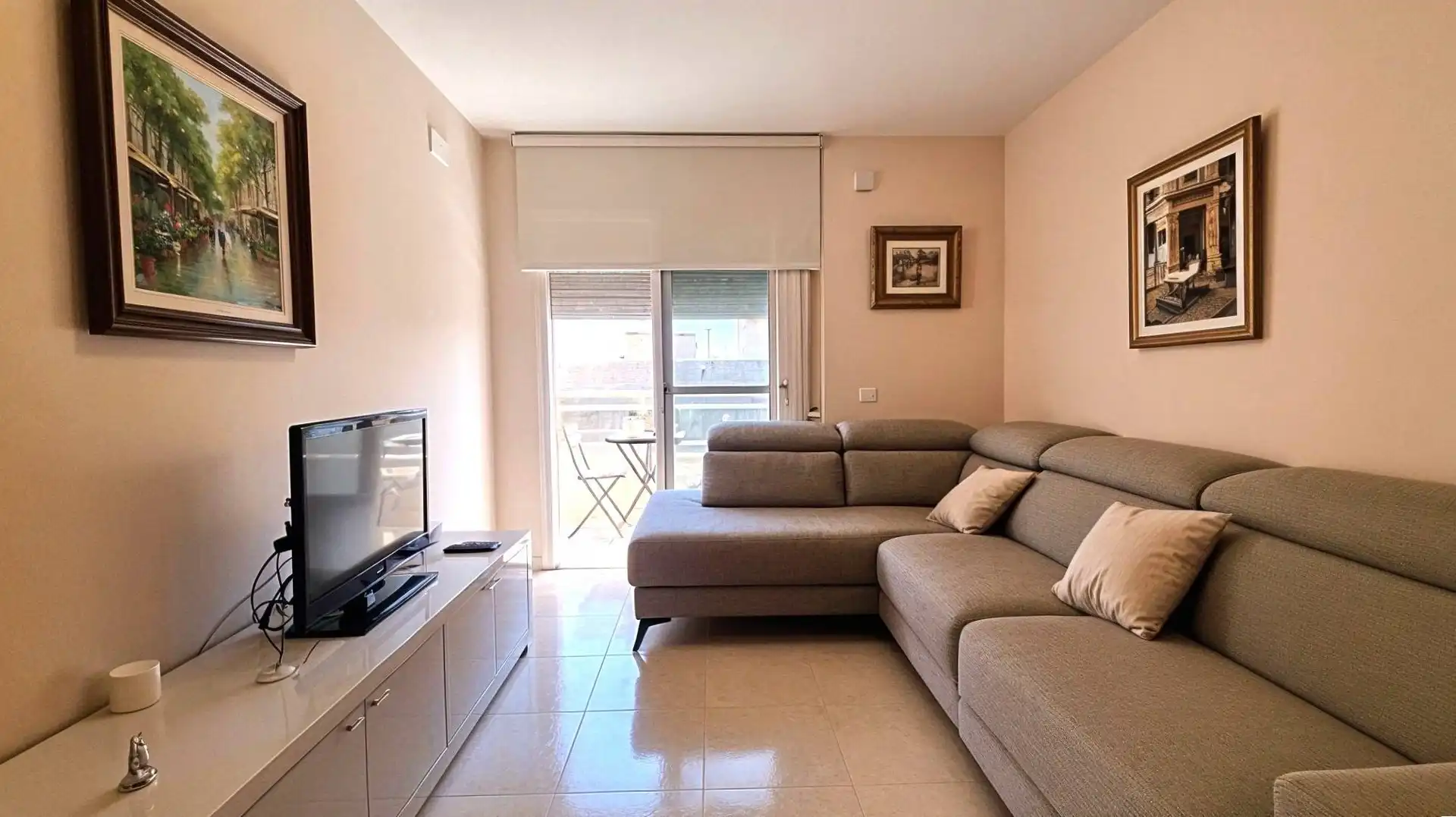 Sala d'estar de Pis de lloguer en Reus amb Aire condicionat, Calefacció i Moblat