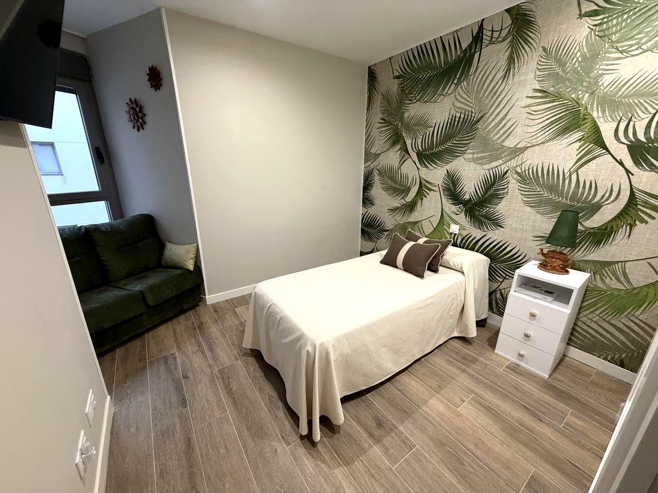 Bedroom of Flat to share in  Madrid Capital  with Air Conditioner, Furnished and Internet