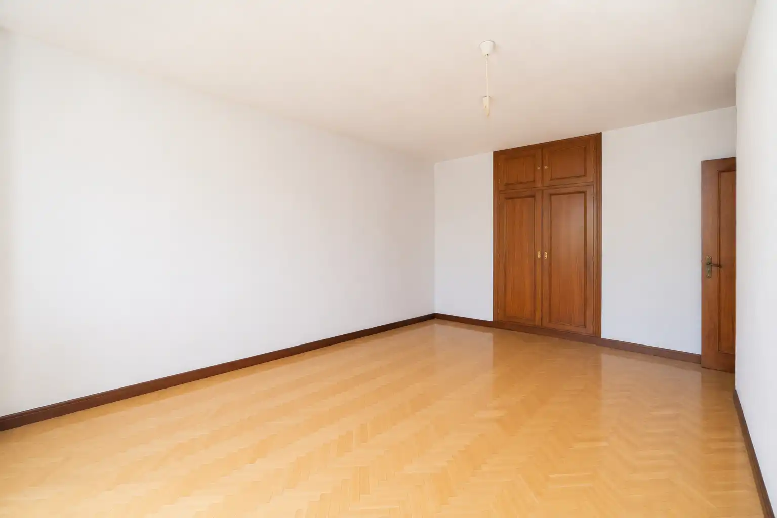 Bedroom of Attic for sale in Pozuelo de Alarcón  with Air Conditioner, Heating and Terrace