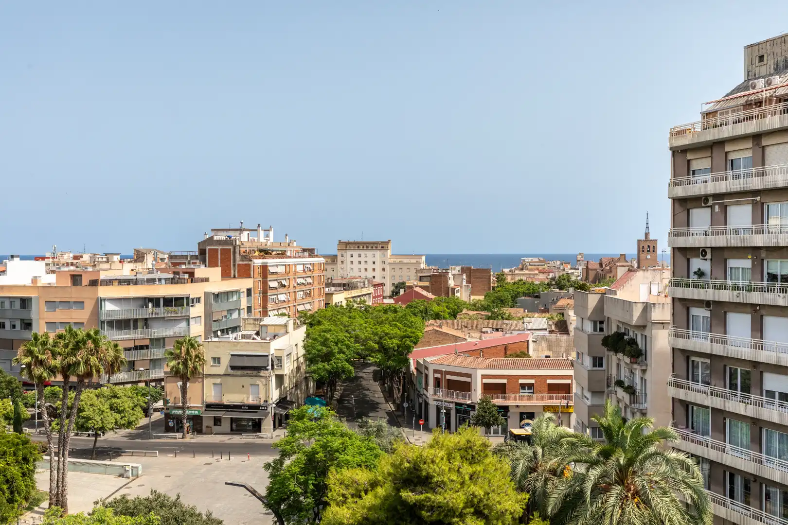 Vista exterior de Piso en venta en Badalona con Terraza y Trastero