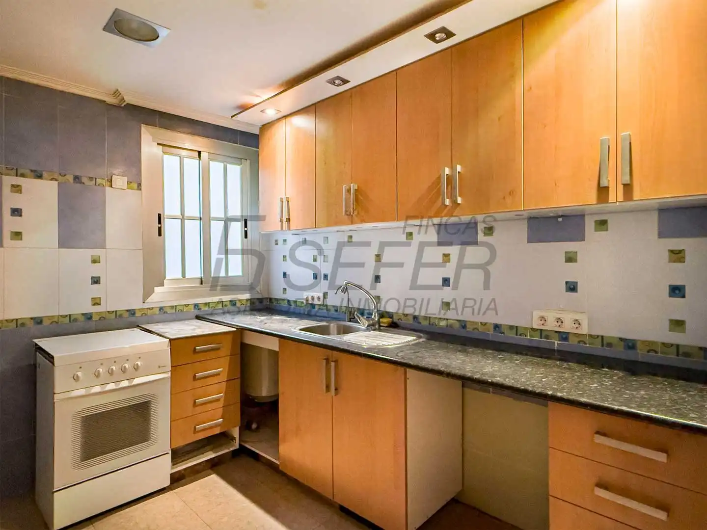 Kitchen of Flat for sale in Vila-real  with TV